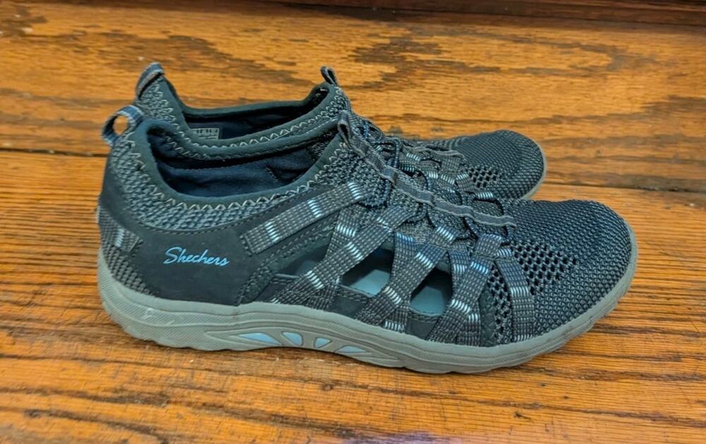 Skechers Reggae Fest Gray & Blue Slip-On Sneakers Size 8 Women's Shoes
